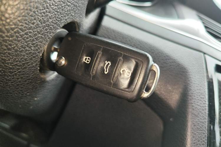 Used Volkswagen Bora 2019 Facelift Bora·Legend 1.5L Automatic Fashion Edition China VI Standard Vehicle Key