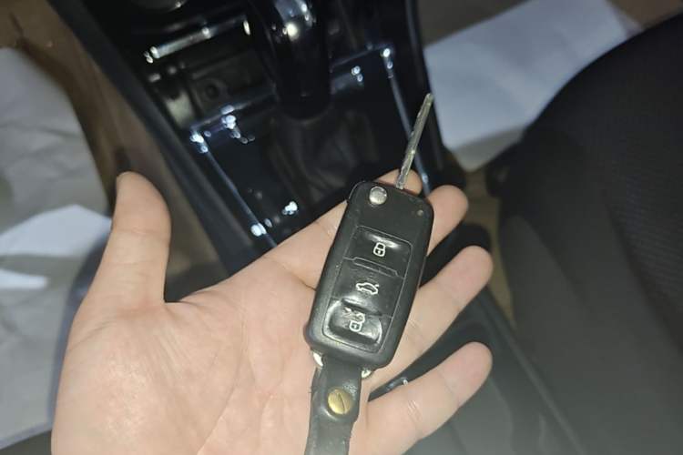 Used Volkswagen Bora 2019 Bora·Legend 1.5L Automatic Leading Model China V Emission Standard Vehicle Key