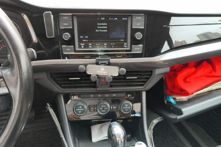 Used Volkswagen Bora 2019 Revised Version 1.5L Automatic Elite Edition China VI Standard Audio And AC Panel