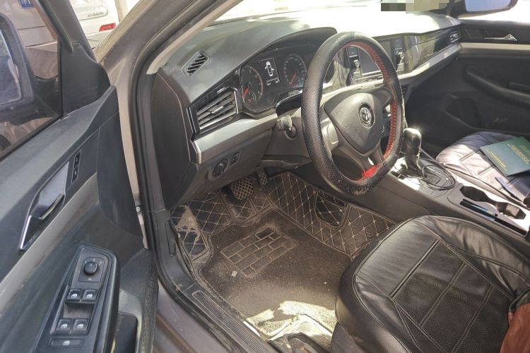 Used Volkswagen Bora 2019 Revised Version 1.5L Automatic Fashionable Style China VI Driver Seat