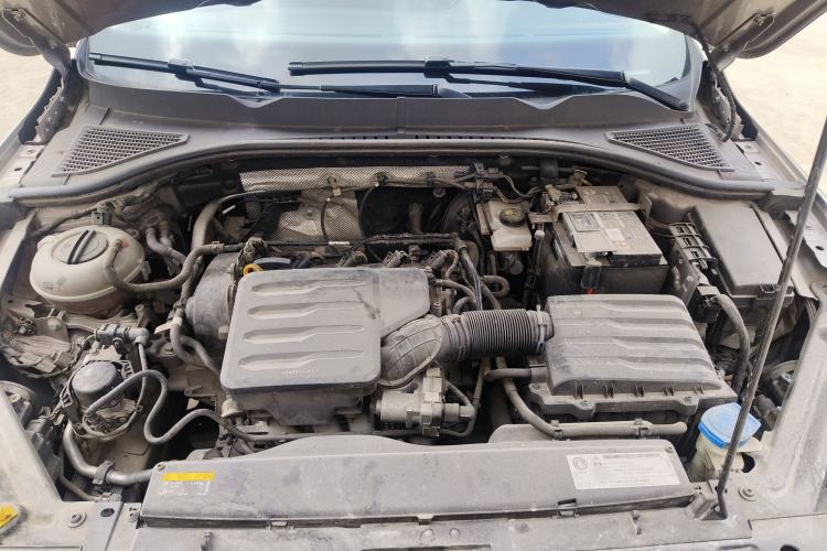Used Volkswagen Bora 2019 Revised Version 1.5L Automatic Fashionable Style China VI Engine Bay