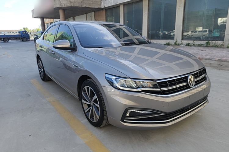 Used Volkswagen Bora 2019 Revised 1.5L Automatic Luxury Version China VI Standard Front Right 45 Deg