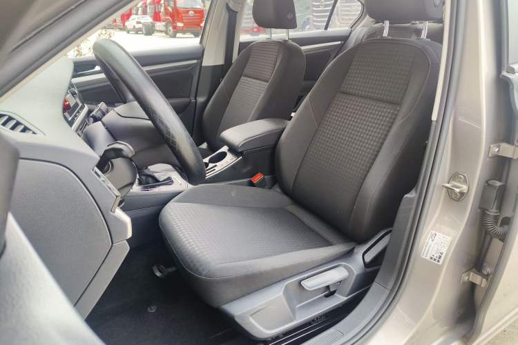 Used Volkswagen Bora 2019 Revised Version 1.5L Automatic Fashionable Style China VI Left Front Seat