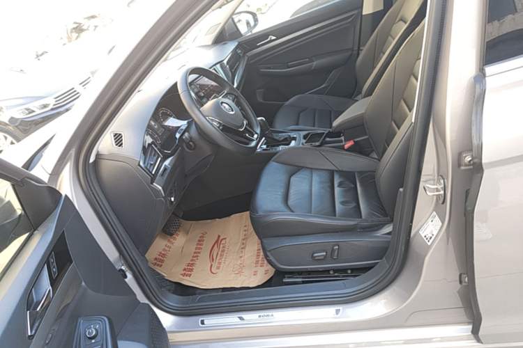 Used Volkswagen Bora 2019 Revised 1.5L Automatic Luxury Version China VI Standard Left Front Seat