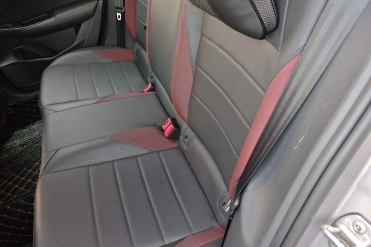 Used Volkswagen Bora 2019 Revised Version 1.5L Automatic Comfort Edition China VI Standard Left Rear Seat