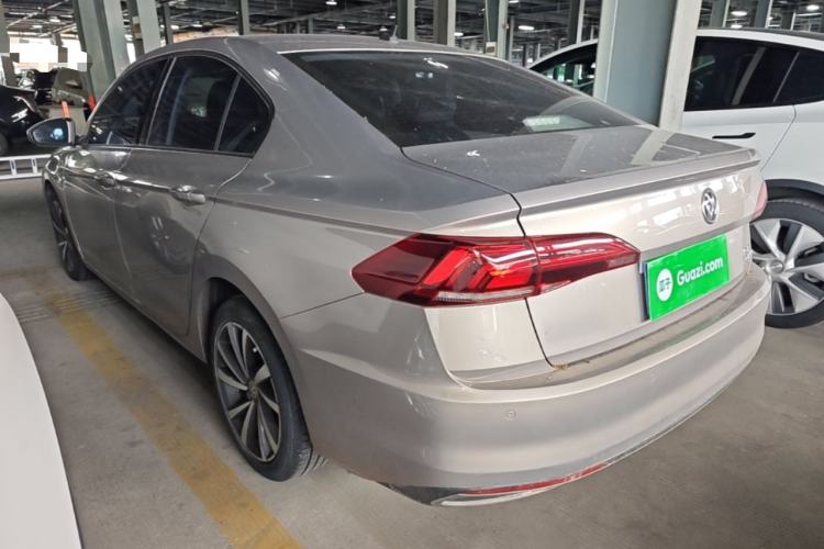 Used Volkswagen Bora 2019 280TSI DSG Luxury Model Rear Left 45 Deg