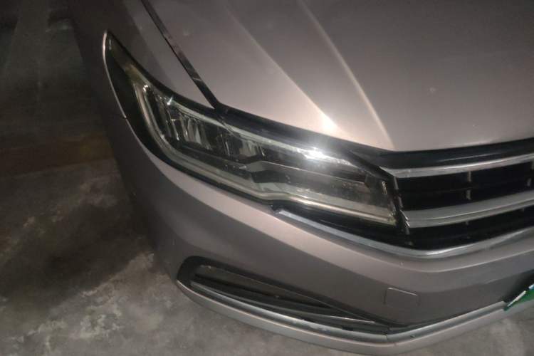 Used Volkswagen Bora 2019 280TSI DSG Elite Model Right Front Headlight