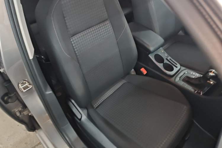 Used Volkswagen Bora 2019 1.5L Automatic Fashion Model Right Front Seat
