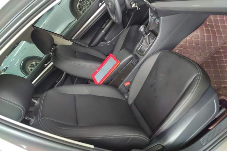 Used Volkswagen Bora 2019 Revised Version 1.5L Automatic Fashionable Style China VI Right Front Seat
