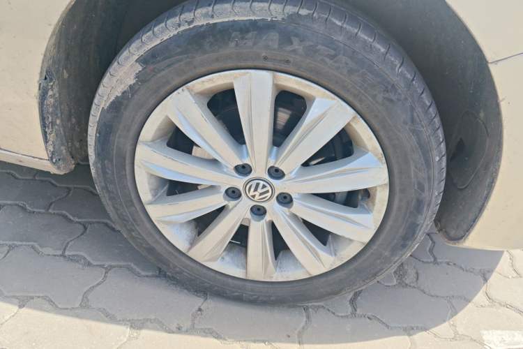 Used Volkswagen Bora 2019 Facelift Bora·Legend 1.5L Automatic Fashion Edition China VI Standard Right Front Wheel Hub
