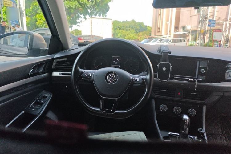 Used Volkswagen Bora 2019 Revised Version 1.5L Automatic Comfort Edition China VI Standard Steering Wheel