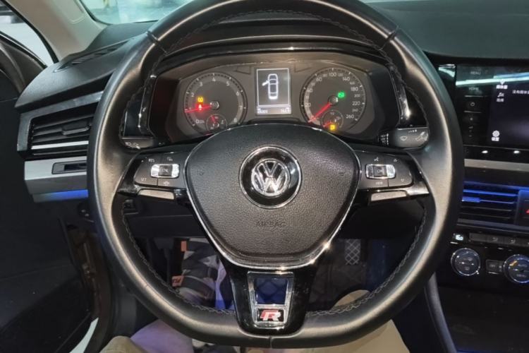 Used Volkswagen Bora 2019 Revised Version 1.5L Automatic Elite Edition China VI Standard Steering Wheel