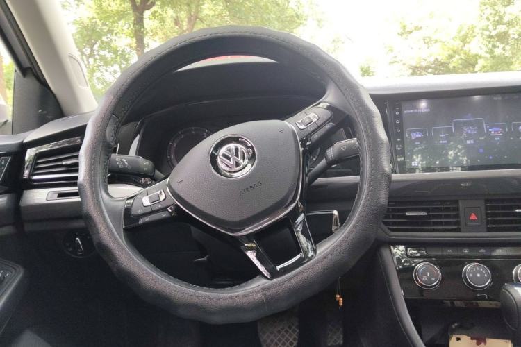 Used Volkswagen Bora 2019 1.5L Automatic Comfort Model Steering Wheel