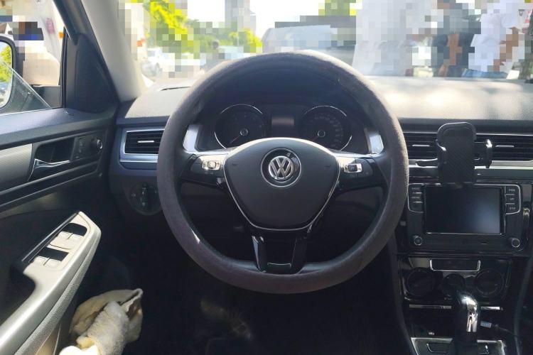 Used Volkswagen Bora 2019 Bora·Legend 1.5L Automatic Leading Model China V Emission Standard Steering Wheel