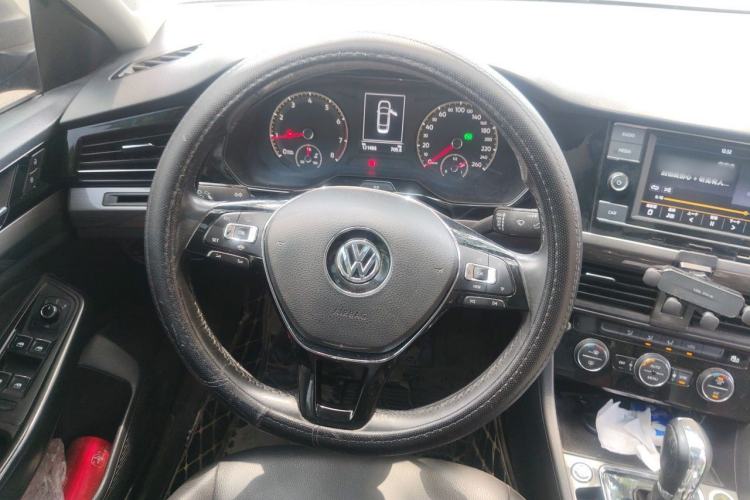 Used Volkswagen Bora 2019 Revised Version 1.5L Automatic Elite Edition China V Standard Steering Wheel