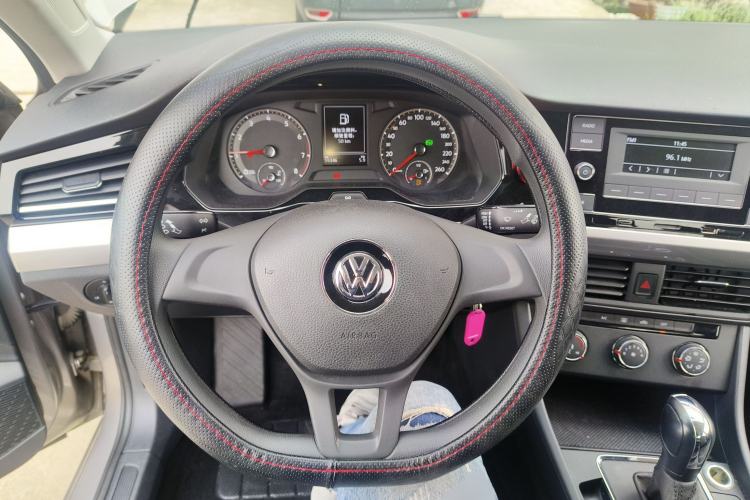 Used Volkswagen Bora 2019 Revised Version 1.5L Automatic Fashionable Style China VI Steering Wheel