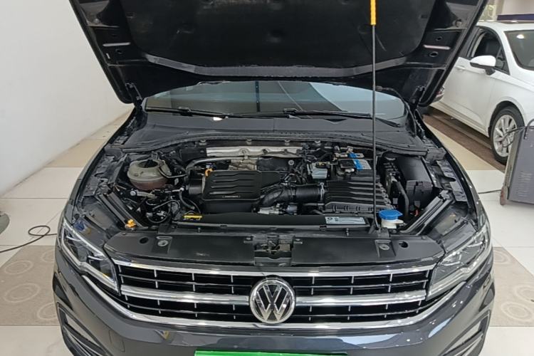 Used Volkswagen Bora 2020 1.5L Automatic Elite Version Engine Bay
