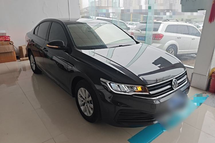 Used Volkswagen Bora 2020 1.5L Manual Fashion Edition Front Right 45 Deg