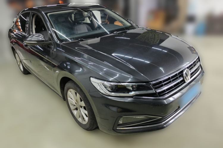 Used Volkswagen Bora 2020 1.5L Automatic Elite Version Front Right 45 Deg