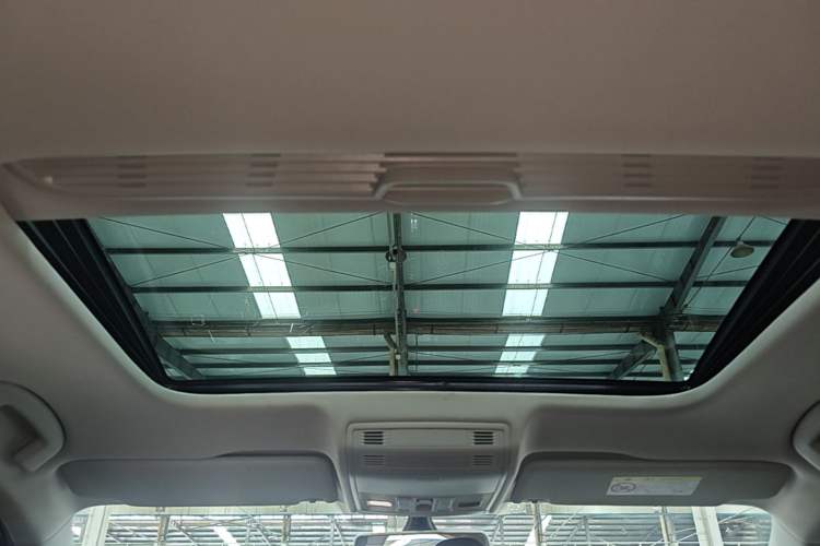 Used Volkswagen Bora 2020 1.5L Automatic Comfort Model Headliner