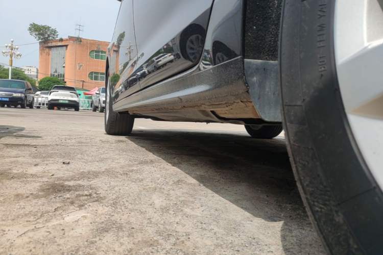 Used Volkswagen Bora 2020 1.5L Automatic Comfort Model Left Side Sill