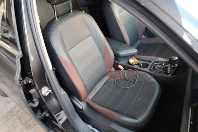 Used Volkswagen Bora 2020 1.5L Automatic Elite Version Right Front Seat