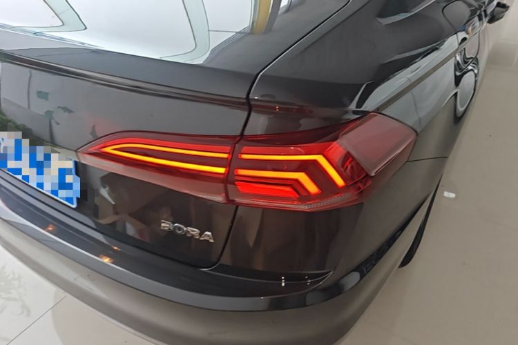 Used Volkswagen Bora 2020 1.5L Manual Fashion Edition Right Rear Taillight