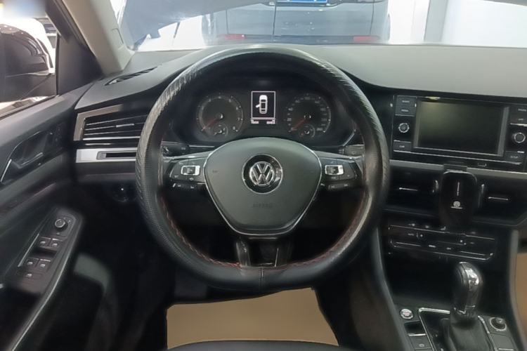 Used Volkswagen Bora 2020 1.5L Automatic Elite Version Steering Wheel
