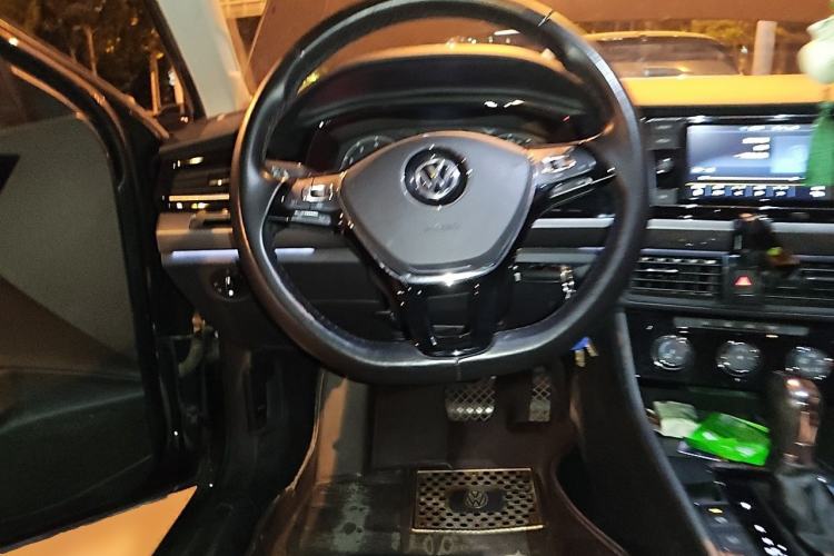 Used Volkswagen Bora 2020 1.5L Automatic Comfort Model Steering Wheel