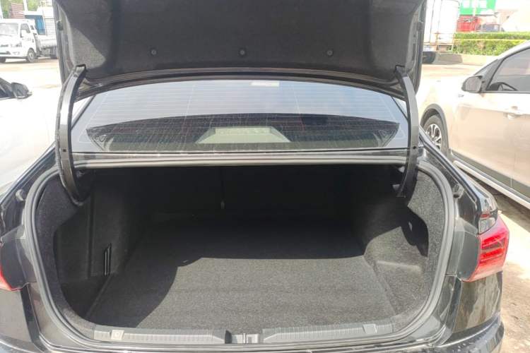Used Volkswagen Bora 2020 1.5L Automatic Comfort Model Trunk
