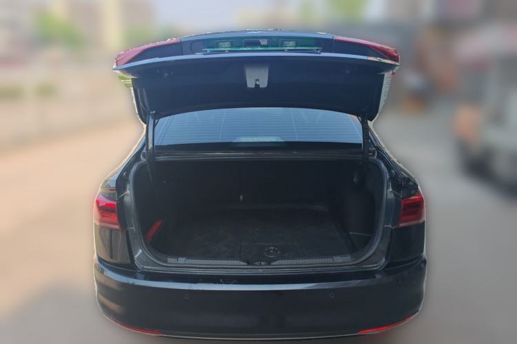 Used Volkswagen Bora 2020 1.5L Manual Comfort Version Trunk