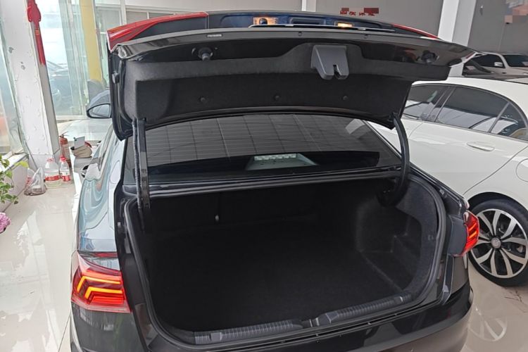 Used Volkswagen Bora 2020 1.5L Manual Fashion Edition Trunk