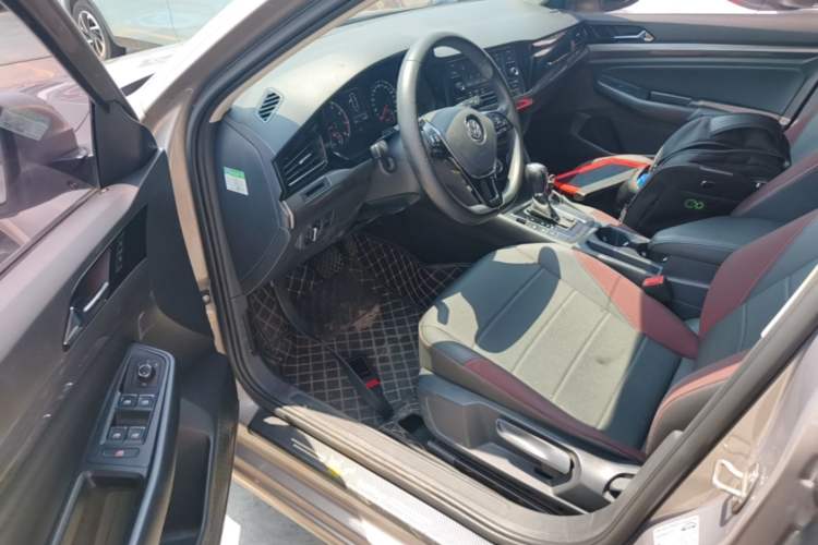 Used Volkswagen Bora 2020 1.5L Automatic Comfort Model Driver Seat