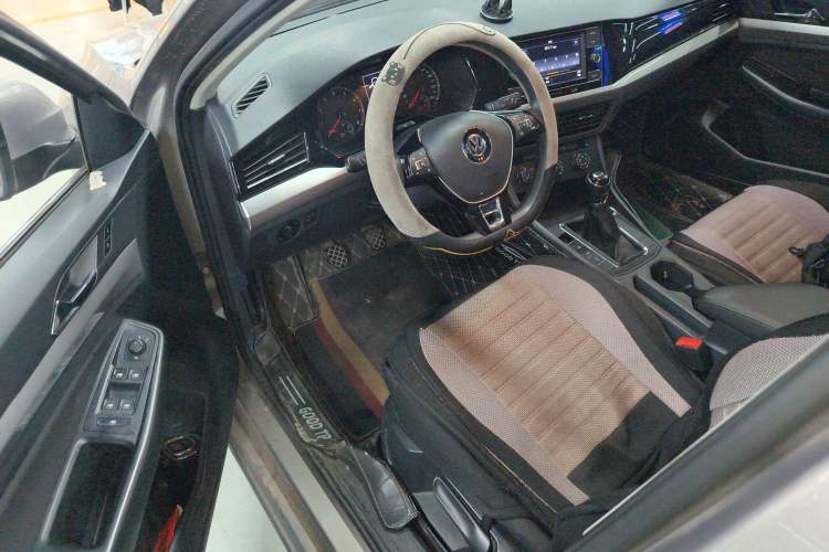Used Volkswagen Bora 2020 1.5L Manual Fashion Edition Driver Seat