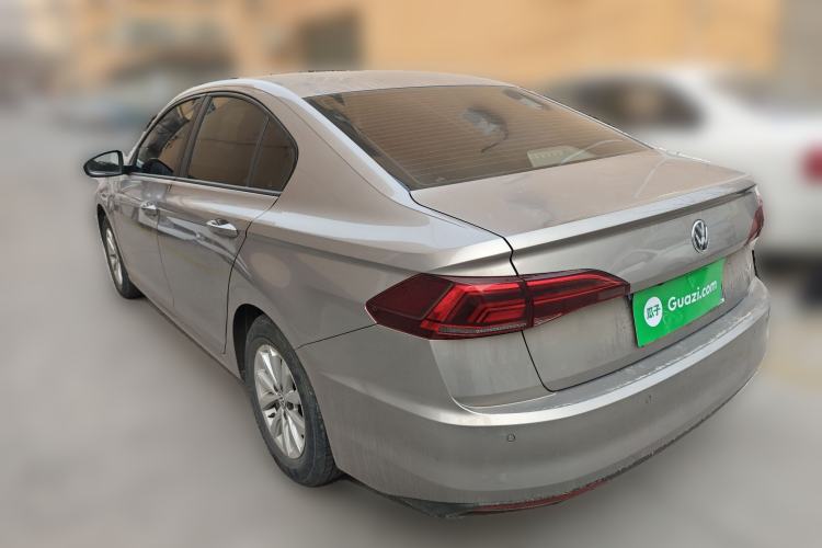 Used Volkswagen Bora 2020 1.5L Automatic Fashion Edition Exterior 3