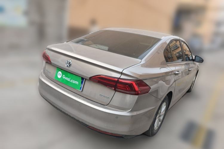 Used Volkswagen Bora 2020 1.5L Automatic Fashion Edition Exterior 5
