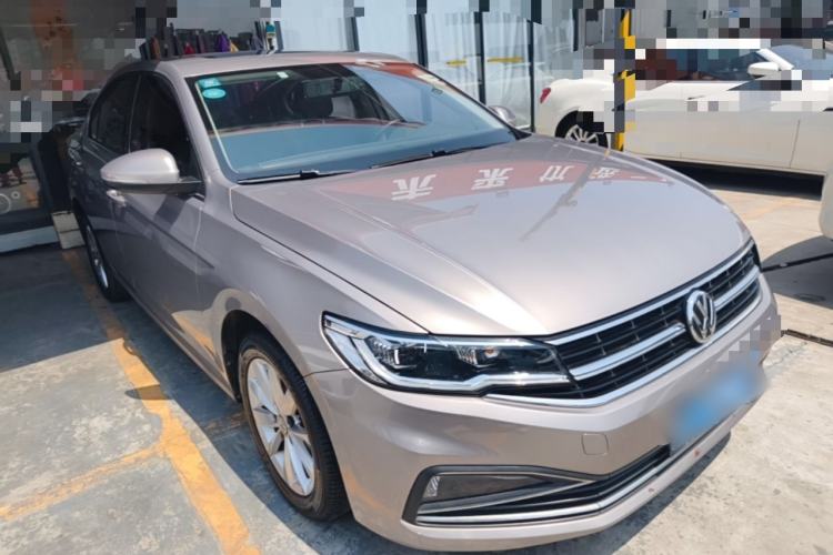 Used Volkswagen Bora 2020 1.5L Automatic Comfort Model Front Right 45 Deg