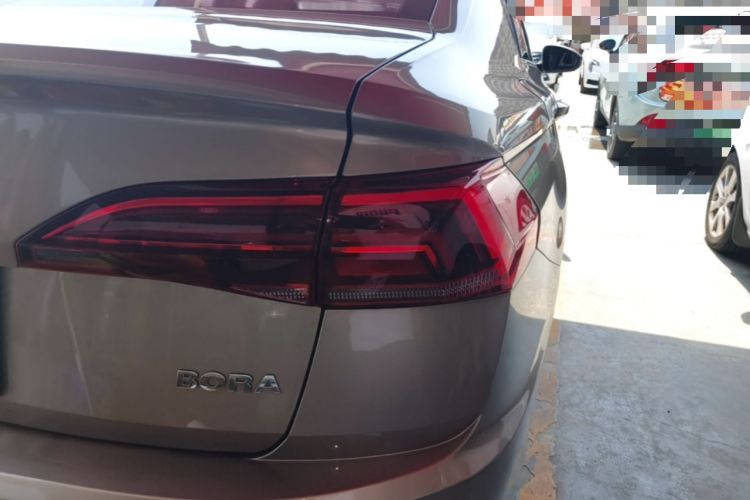 Used Volkswagen Bora 2020 1.5L Automatic Comfort Model Right Rear Taillight
