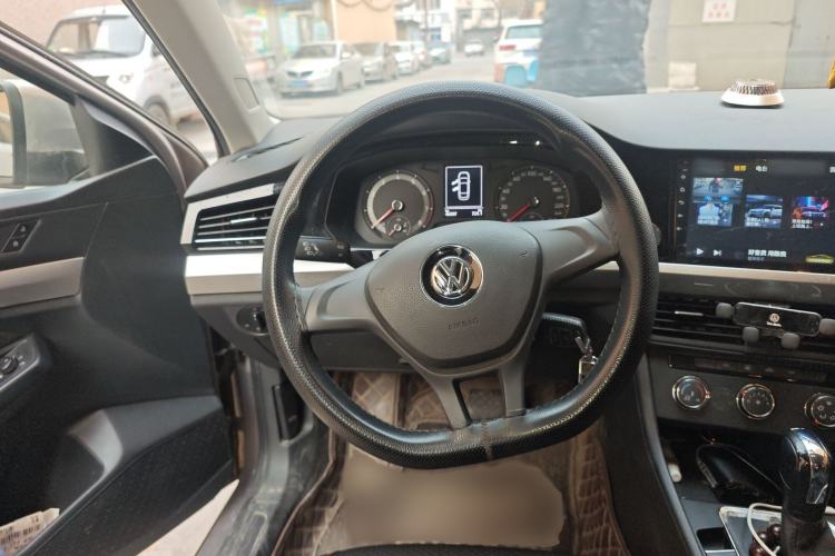 Used Volkswagen Bora 2020 1.5L Automatic Fashion Edition Steering Wheel