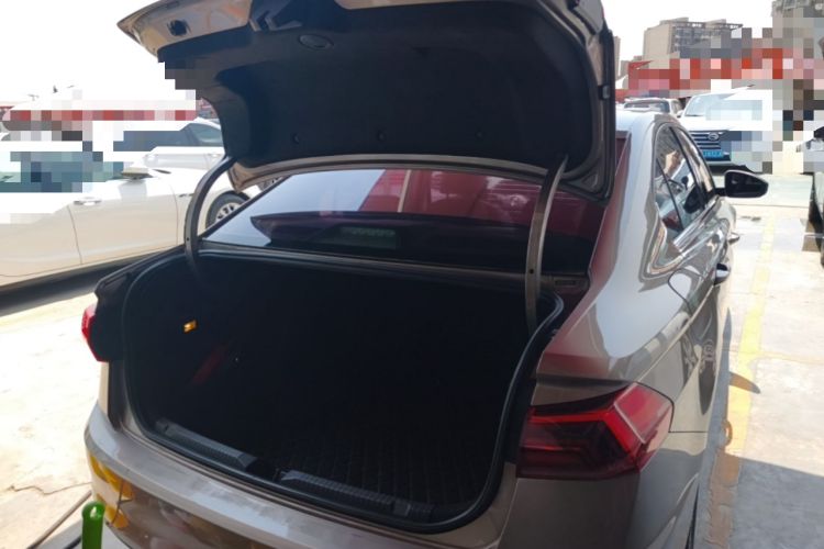 Used Volkswagen Bora 2020 1.5L Automatic Comfort Model Trunk