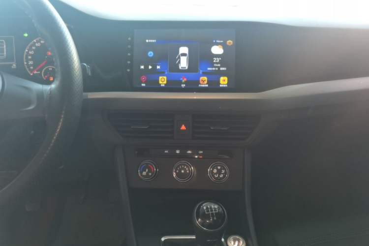 Used Volkswagen Bora 2020 1.5L Manual Fashion Edition Audio And AC Panel