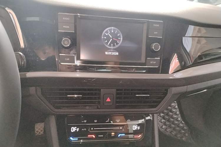 Used Volkswagen Bora 2020 1.5L Automatic Elite Version Audio And AC Panel