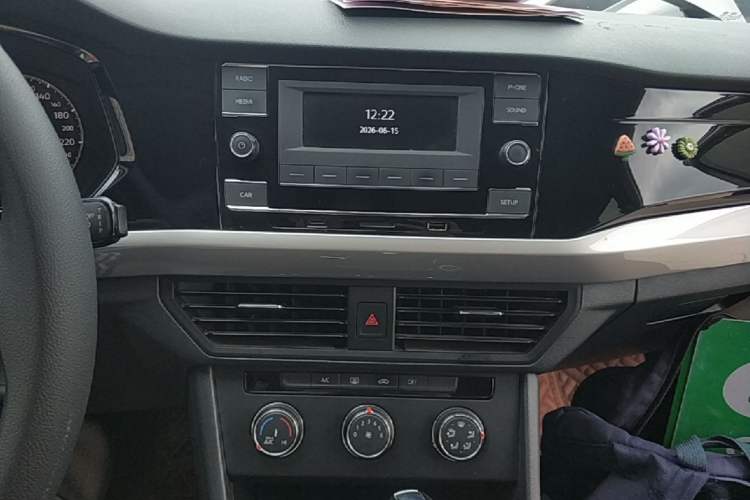 Used Volkswagen Bora 2020 1.5L Automatic Fashion Edition Audio And AC Panel