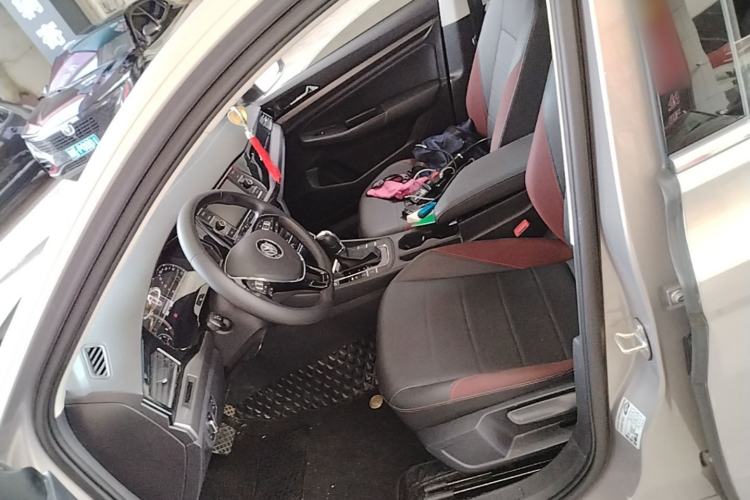 Used Volkswagen Bora 2020 1.5L Automatic Elite Version Driver Seat