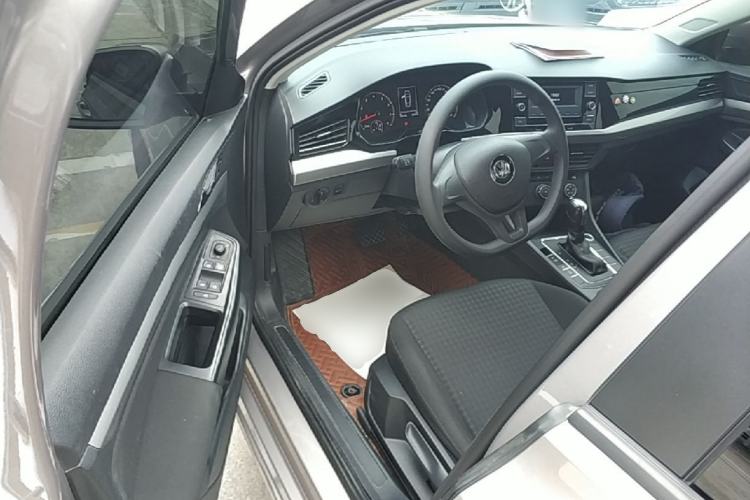 Used Volkswagen Bora 2020 1.5L Automatic Fashion Edition Driver Seat