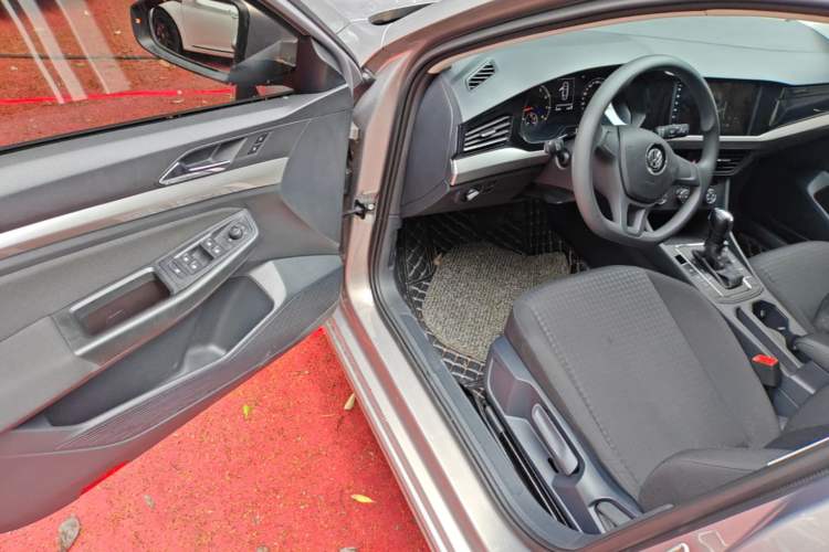 Used Volkswagen Bora 2020 1.5L Automatic Fashion Edition Driver Seat