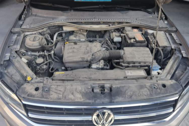Used Volkswagen Bora 2020 1.5L Manual Fashion Edition Engine Bay