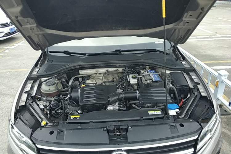 Used Volkswagen Bora 2020 1.5L Automatic Fashion Edition Engine Bay