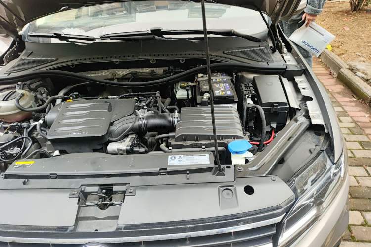 Used Volkswagen Bora 2020 1.5L Automatic Comfort Model Engine Bay Left