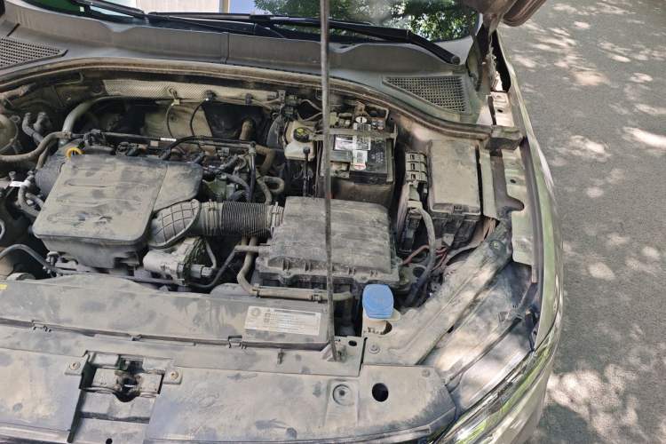Used Volkswagen Bora 2020 1.5L Automatic Comfort Model Engine Bay Left